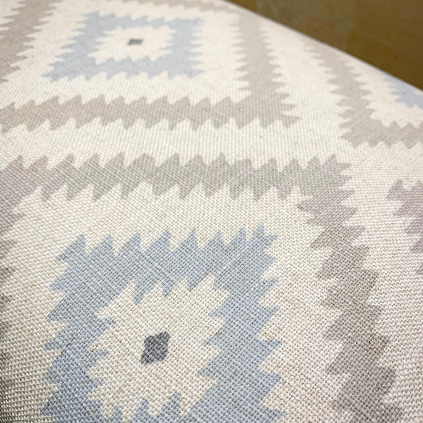 We’ve been working on an ottoman today using this lovely Kilim style fabric. Look out for this design and more over the weekend at Clevedon’s virtual April Market.Head to Facebook on Saturday and Sunday from 8am to 5pm Join the group below to browse our products and many more!https://www.facebook.com/groups/April20clevedonsundaymarket/Traders will go live Sat 4th & Sun 5th to post their goods- please comment SOLD to engage in buying- the traders will contact you!The group will remain live until 10th April to give you all time to view ️...#virtualmarket #shoponline #thewondersofsocialmedia #community #independentbusiness #supportsmallbusiness #clevedon #april #aztec #kilim #fabric