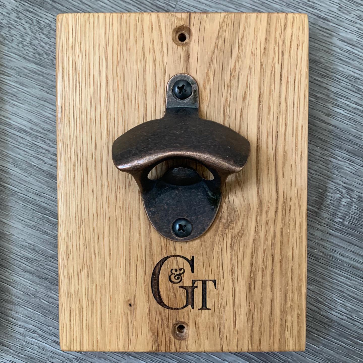 Our Oak wall mounted Bottle Openers will be available online this week! £12 plus P&P They’re one of our favourite products as each one has its own unique character. ...#handmade #home #gandt #makersmarketfromhome #homedecor #craft #madefromwood #design #smallbusinessgoals #shopindependent #stayathome #lifestyle #workingfromhome #gingerandtweed