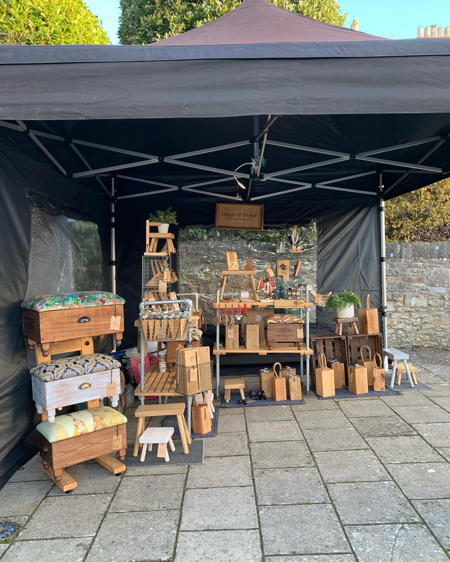 Just over an hour to go! Find us at the top of Hill Road in Clevedon. There are lots of fabulous stalls, mulled wine and great food.