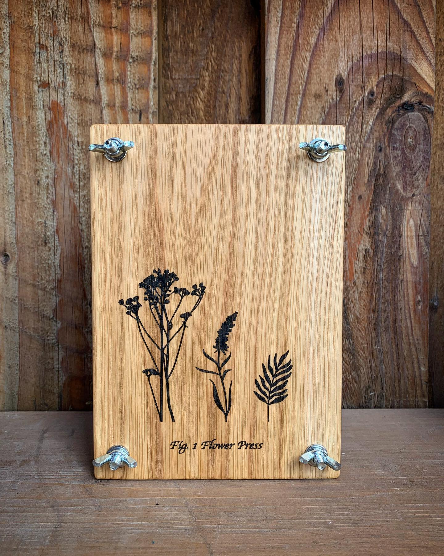 NEW PRODUCT!Our handcrafted Oak Flower Press is now available at markets and events… soon to be added to the website. £25Today we are in Saltford at the artisan market @flourishglenavon